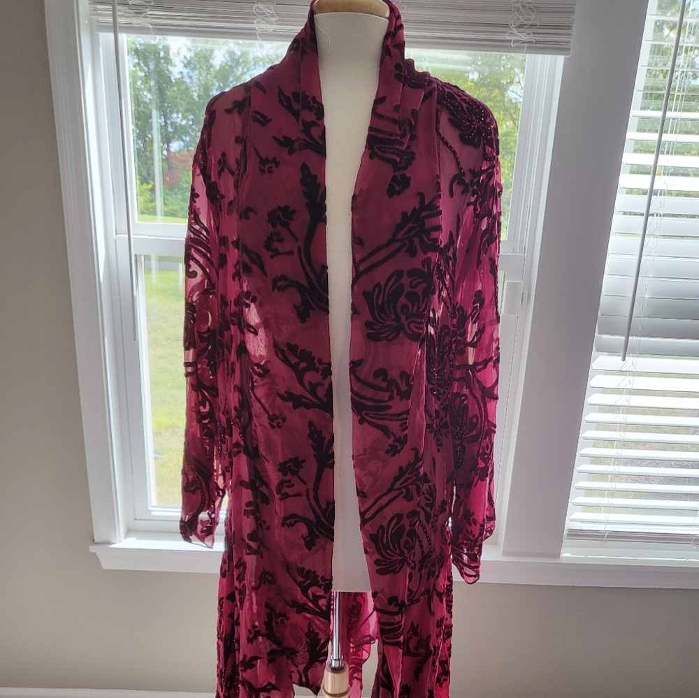 Mulin Red Burgundy Burnout Sequin Open-Front Topper (L/XL)